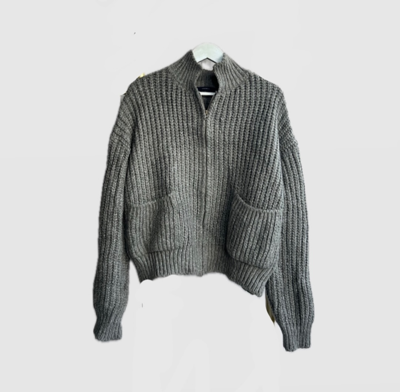 Thick Ribbed Grey Knit Zip Cardigan